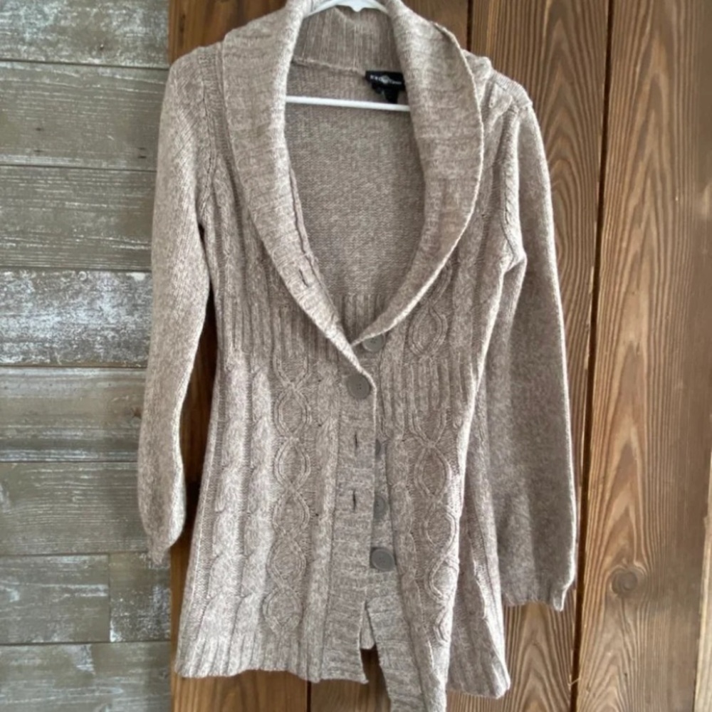 Cardigans (5) - Picture 4 of 5